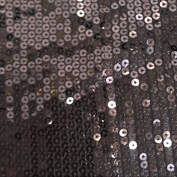 Sequin Mini Skirt from Urban Outfitters - Picture 2 of 3